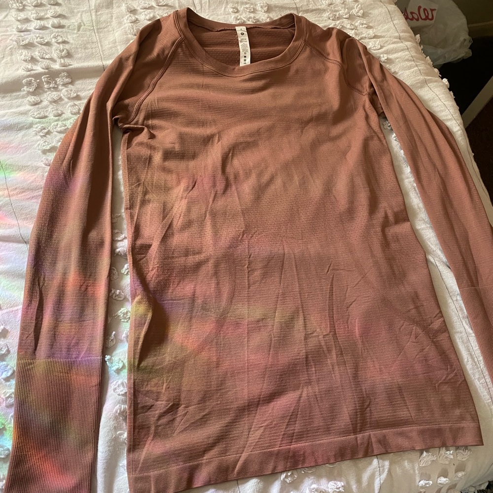 Lululemon long sleeve swiftly tech